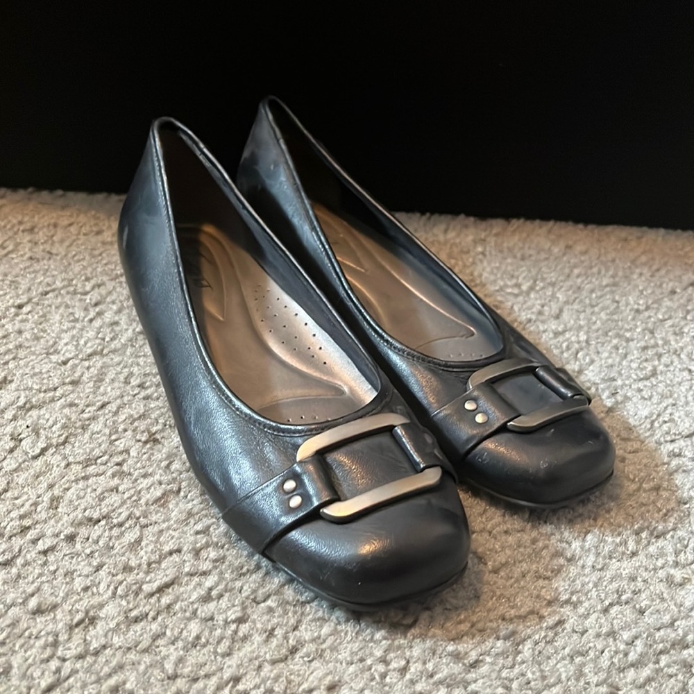 Womens dress shoes, non slip